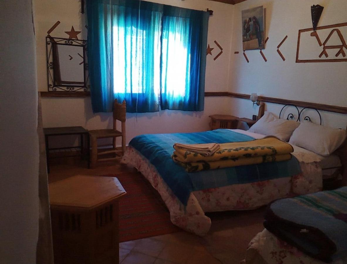 Auberge Des Peupliers Cafe Restaurant Akhendachou n'Aït Ouffi エクステリア 写真