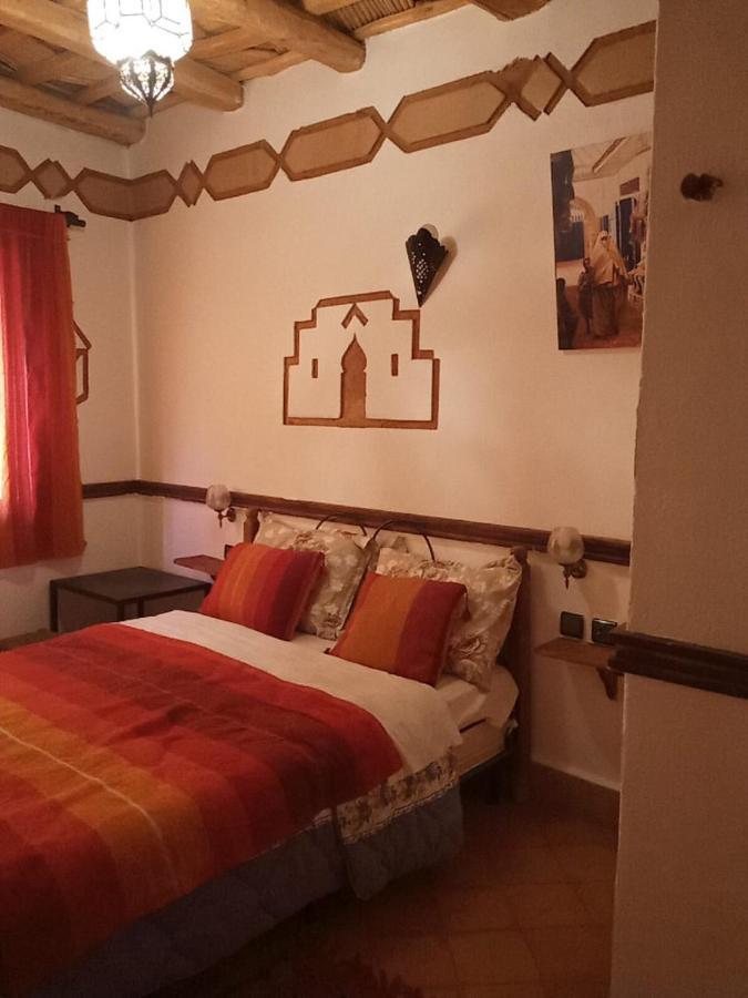Auberge Des Peupliers Cafe Restaurant Akhendachou n'Aït Ouffi エクステリア 写真