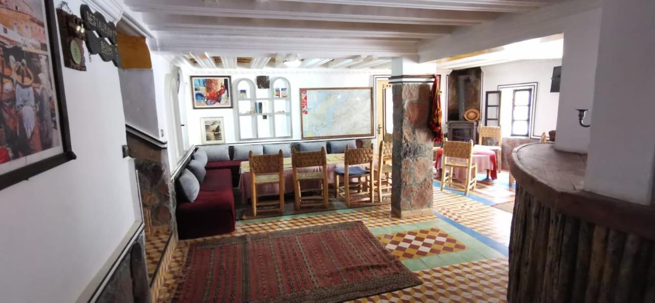 Auberge Des Peupliers Cafe Restaurant Akhendachou n'Aït Ouffi エクステリア 写真