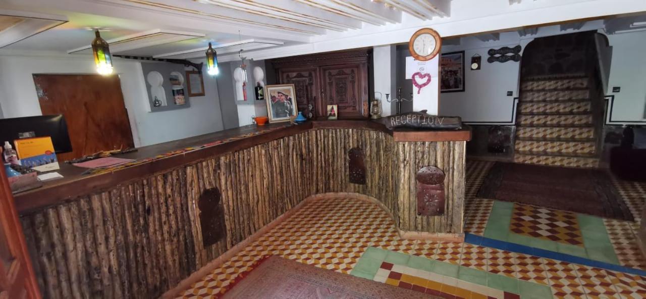 Auberge Des Peupliers Cafe Restaurant Akhendachou n'Aït Ouffi エクステリア 写真