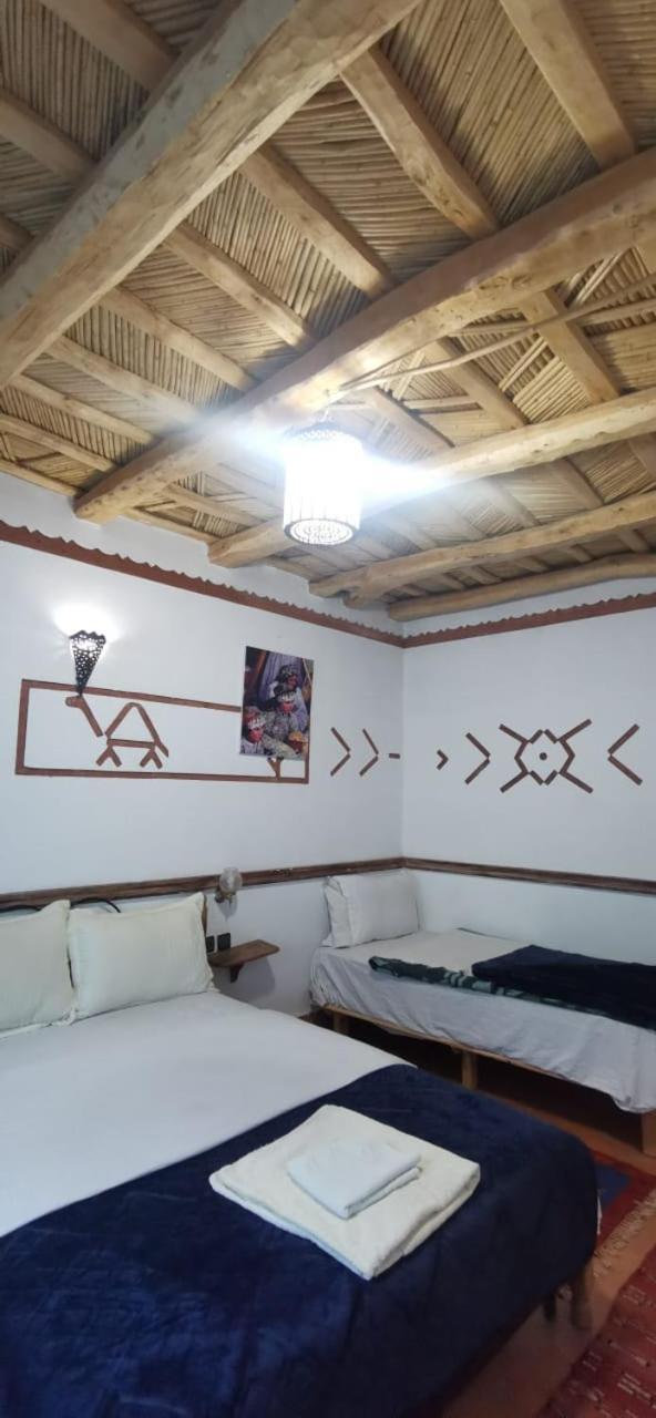 Auberge Des Peupliers Cafe Restaurant Akhendachou n'Aït Ouffi エクステリア 写真