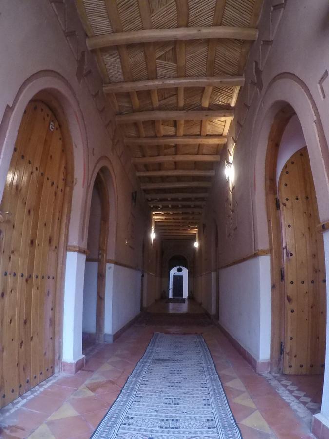 Auberge Des Peupliers Cafe Restaurant Akhendachou n'Aït Ouffi エクステリア 写真